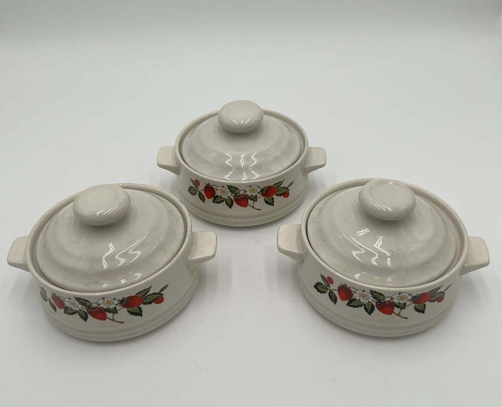 Vintage Sheffield Strawberries n Cream Stoneware Mini Casseroles Lids Set of 3